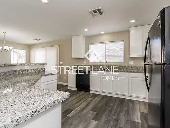 5th image of 11794 Bergamo Ct