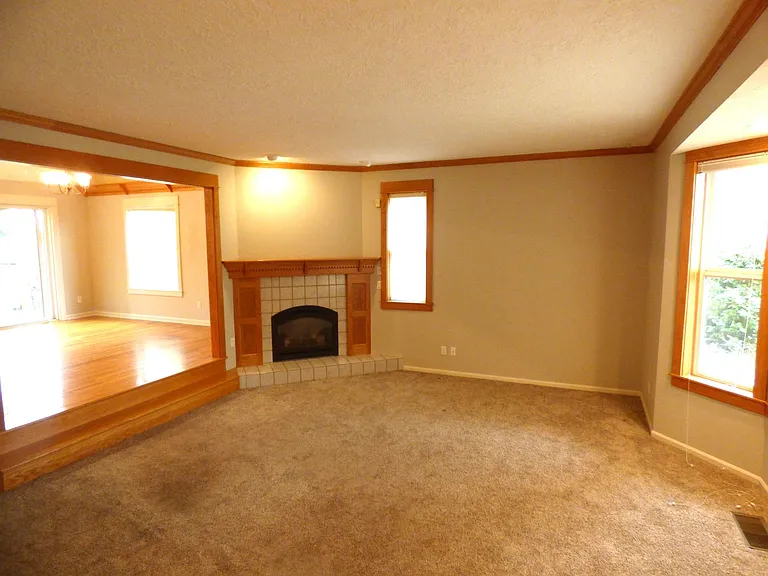 4592 Indian Earth Ct NE — Photo 12