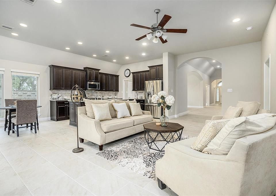 1st image of 3727 Ashford Bridge Ln