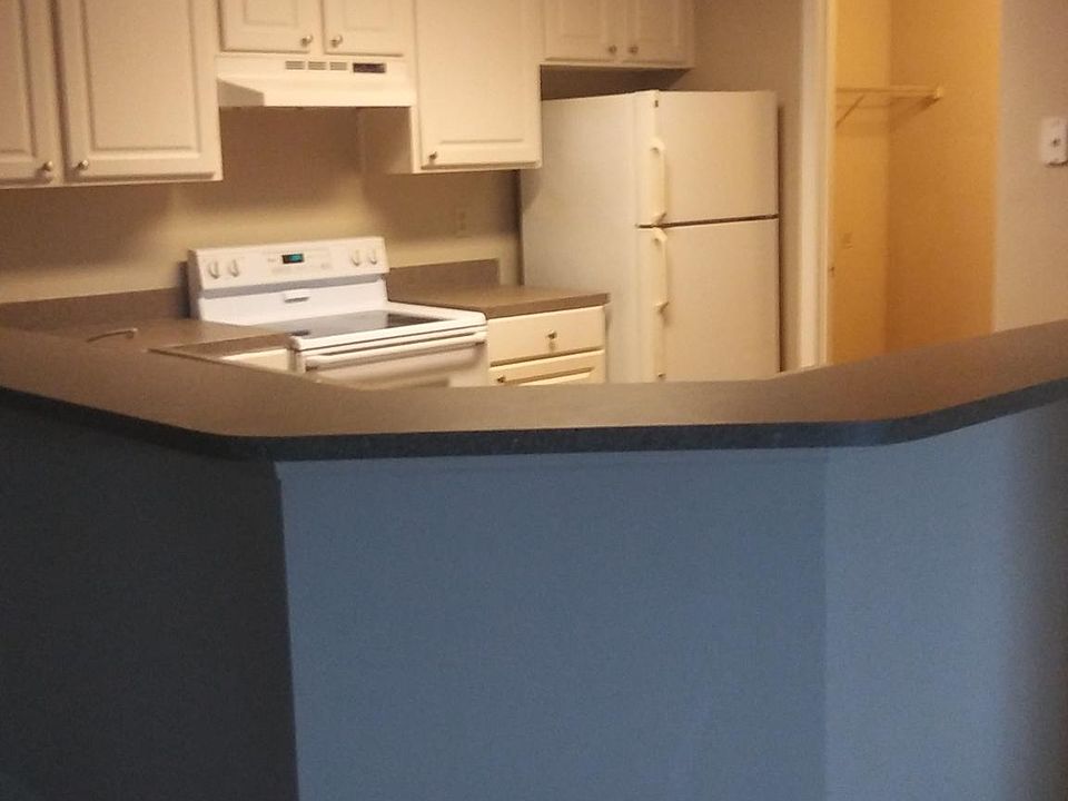 1st image of 4057 Crockers Lake Blvd #21