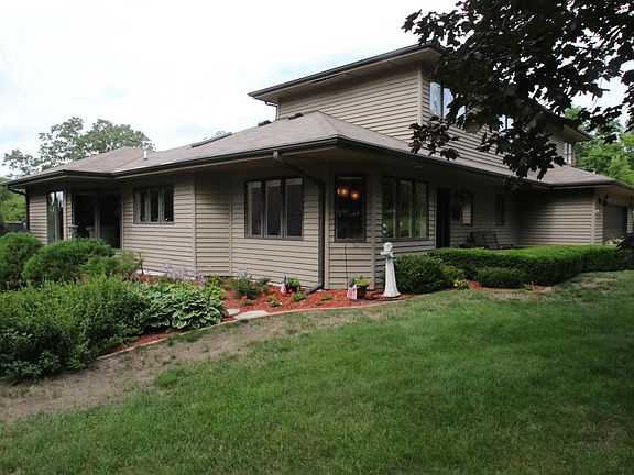 2nd image of 25662 169th St