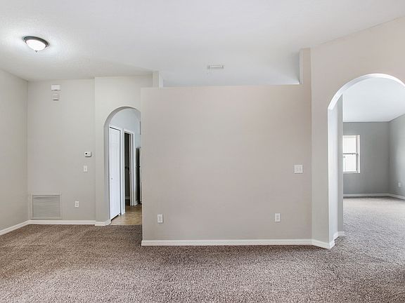 3rd image of 12008 Hampshire Field Ct