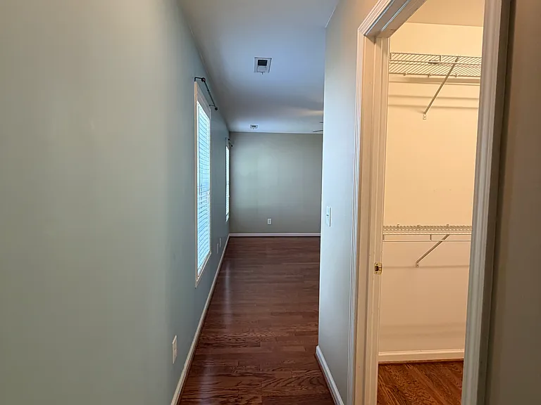 4566 Woodway Dr — Photo 43