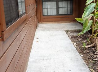 918 SW 56th Ter, Gainesville, FL 32607