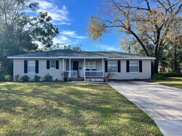 2304 W Eldred Dr, Tampa, FL 33603