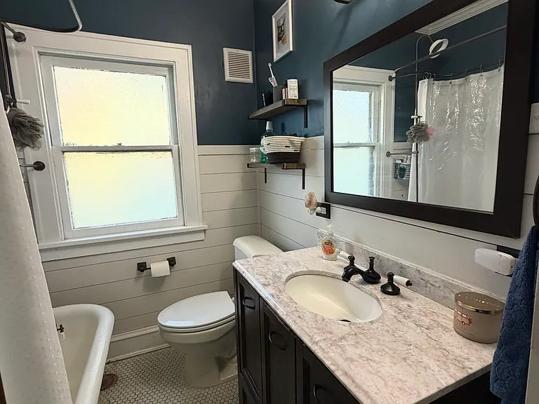 1358 Cranford Ave — Photo 13