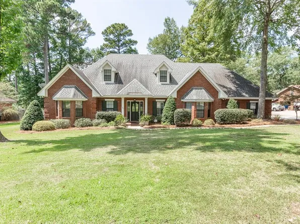 797 Wedgewood Ct, Prattville, AL 36067