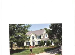 6221 Nealwood Ln, Charlotte, NC 28277