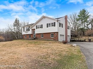 109 Pleasant Ln, Stroudsburg, PA 18360
