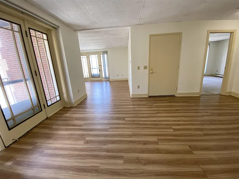 610 Union St #202 — Photo 16