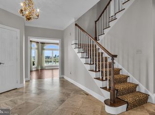 523 Bridgeview Dr, Lemoyne, PA