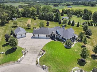 34485 44th St, Burlington, WI 53105