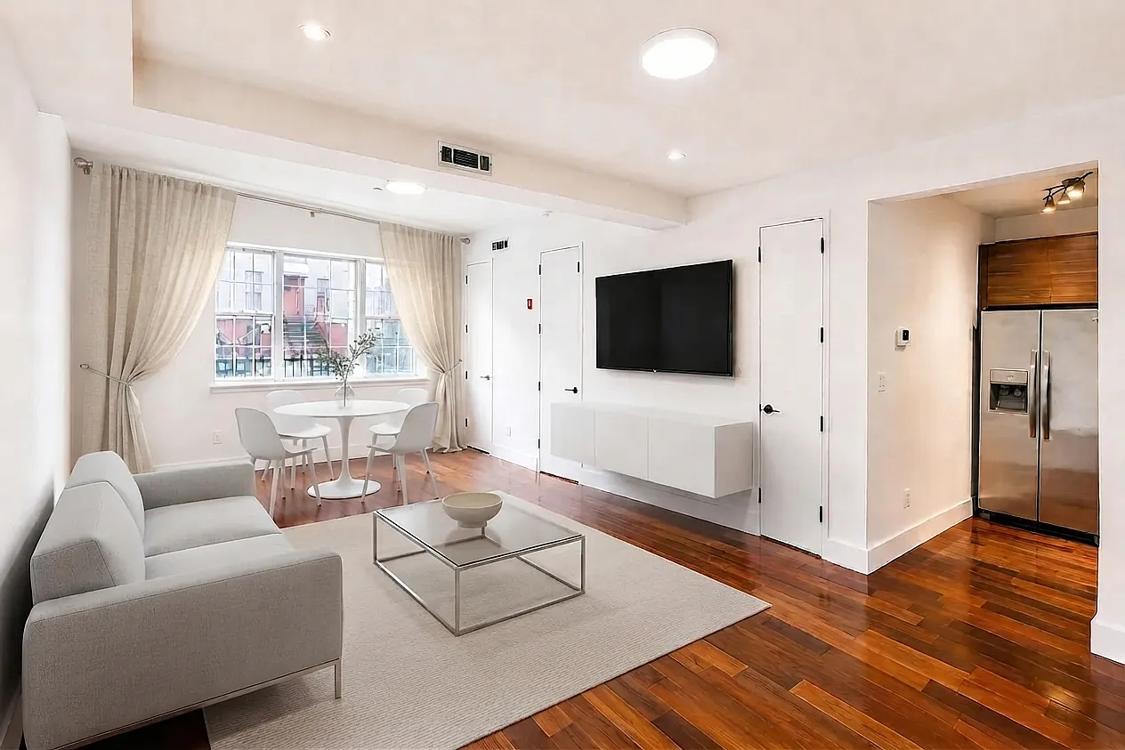 190 Macon Street — Photo 1