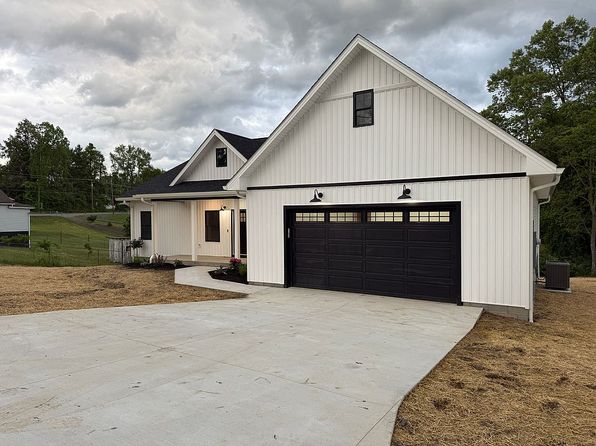 43 Dallas Ln