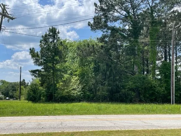 160 SE Rock Church Road, Greenwood, SC 29649