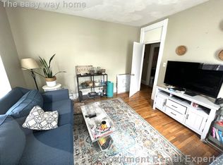 60 Cedar St #3R, Somerville, MA 02143