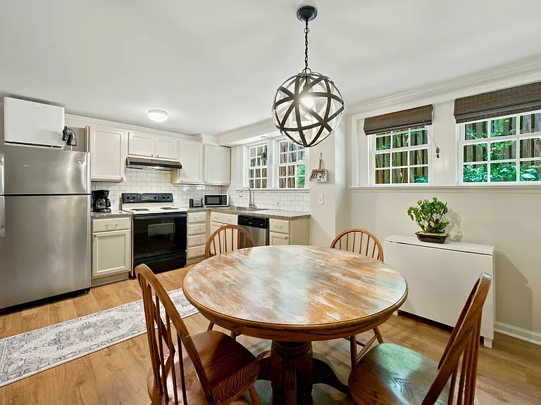 2232 Forrest Pl NW #2 — Photo 8
