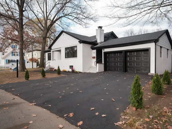 181 Freeman Ter, Springfield, MA 01104