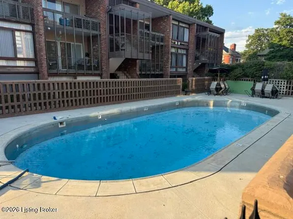 1040 Cherokee Rd APT F1, Louisville, KY 40204