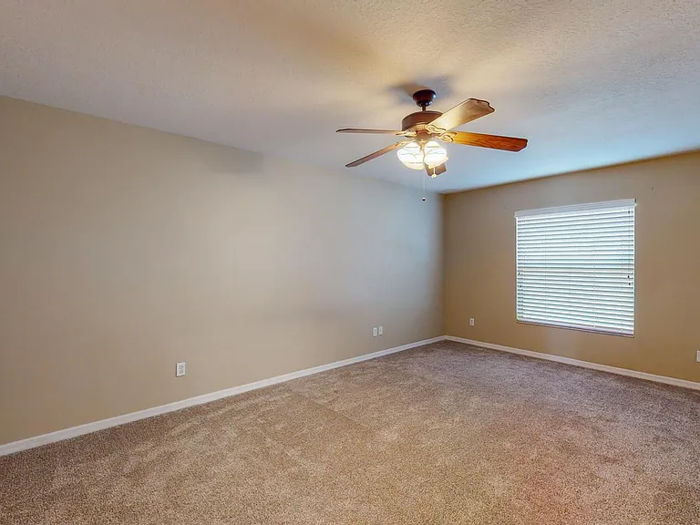 57 Pine Dr — Photo 27