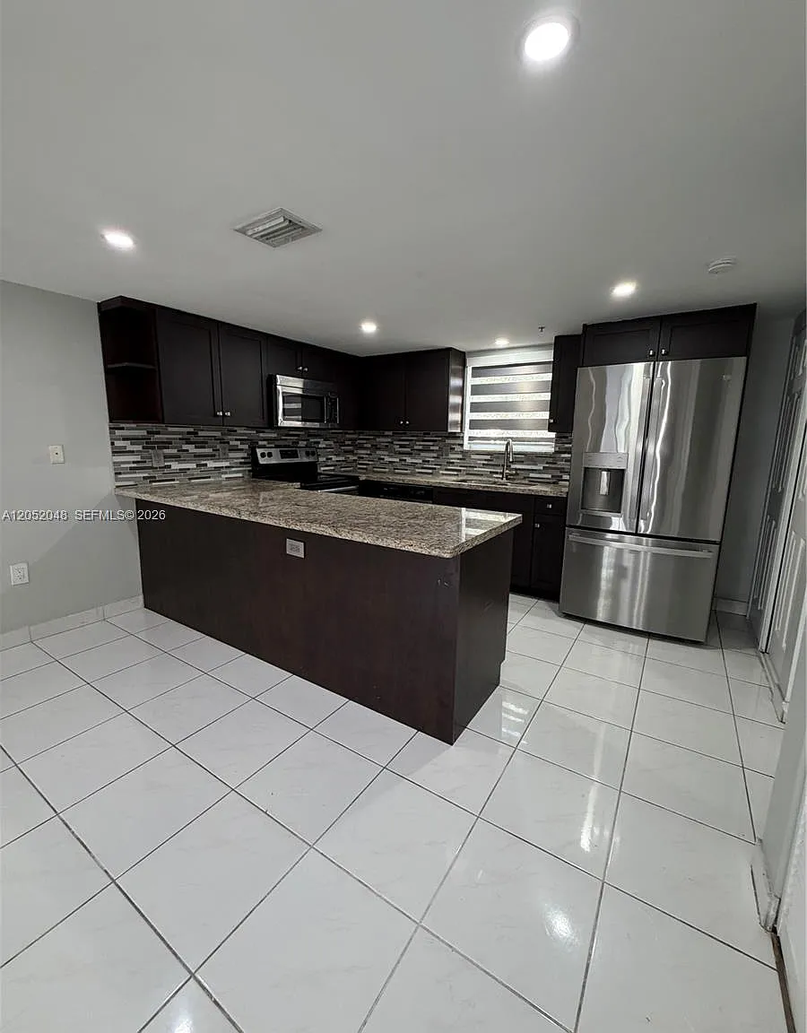 Chateaubleau Villas Midwa — Photo 4