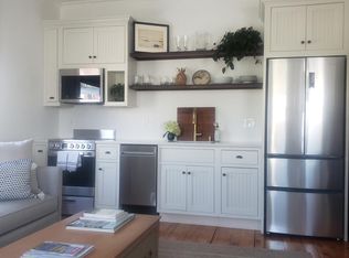 8 Angle St #1, Gloucester, MA 01930