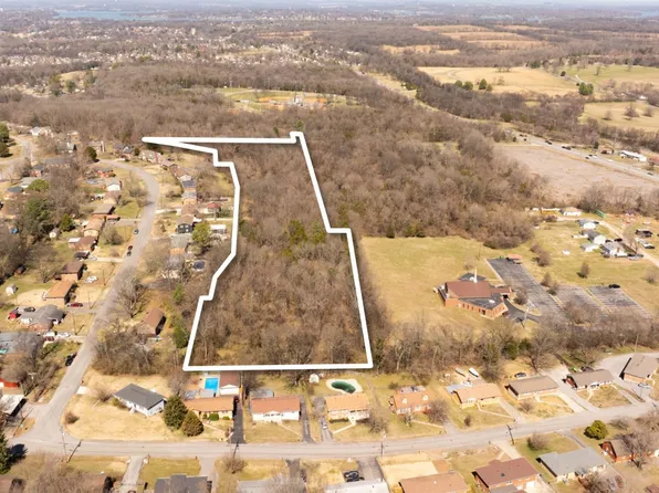 1 Hills Ln, Hermitage, TN 37076