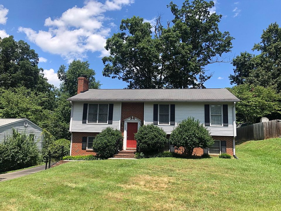 1st image of 5543 Heather Hill Dr