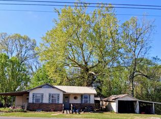 660 Couvillion St, Moreauville, LA 71355