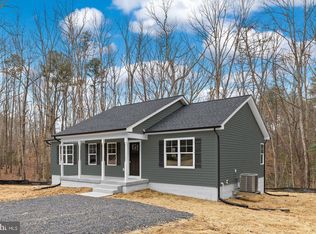 8354 Coolidge Cir, King George, VA 22485