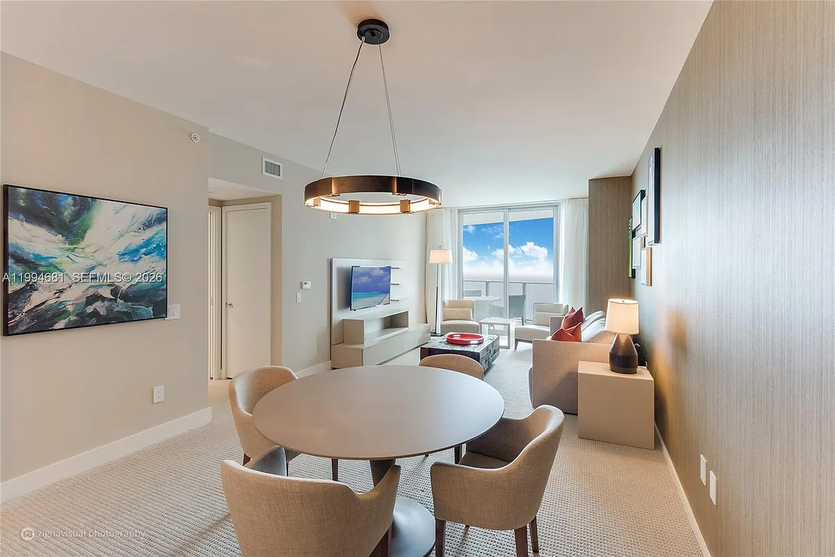 Building Photo - 4111 S Ocean Dr #2707