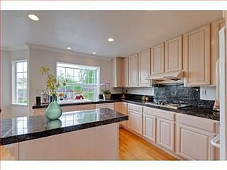 3rd image of 21910 Hermosa Ave