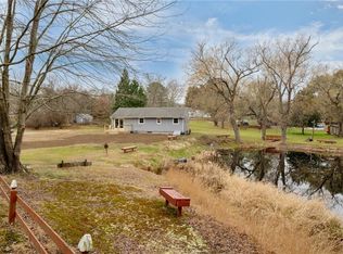 134 Church St, Bradford, RI 02808