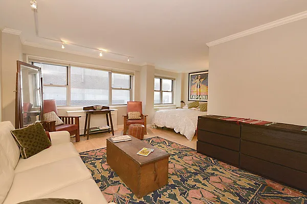 Rented by Prime Estates Realty Inc | media 23