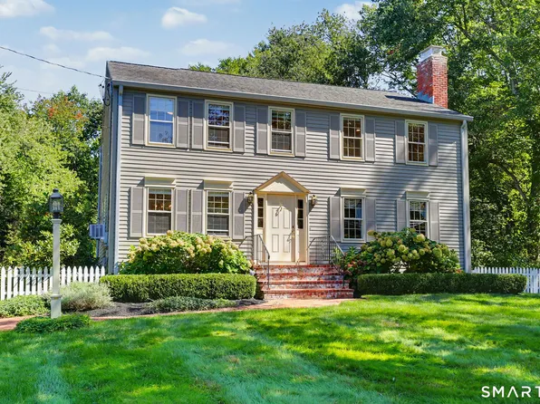 2190 Huntington Turnpike, Trumbull, CT 06611