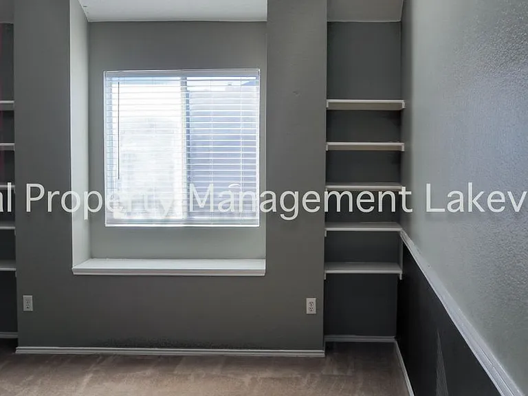 7500 Waterside Pl — Photo 26