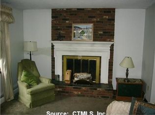 135 Berry Ln, Colchester, CT 06415