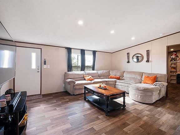 5th image of 114 Quail Run