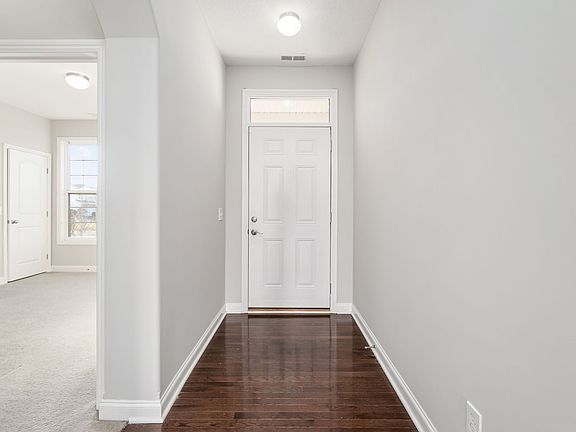 5th image of 310 Olentangy Meadows Dr