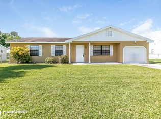 1658 Arcot Cir NE, Palm Bay, FL 32905
