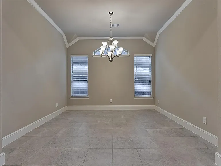 20911 Velvet Wing Dr — Photo 12