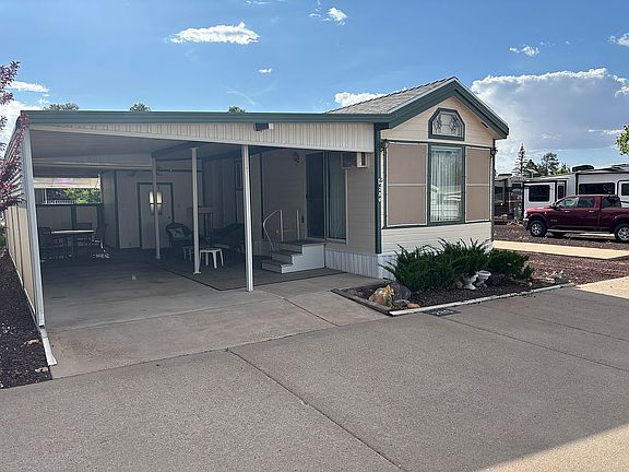 2nd image of 270 N Clark Rd #286