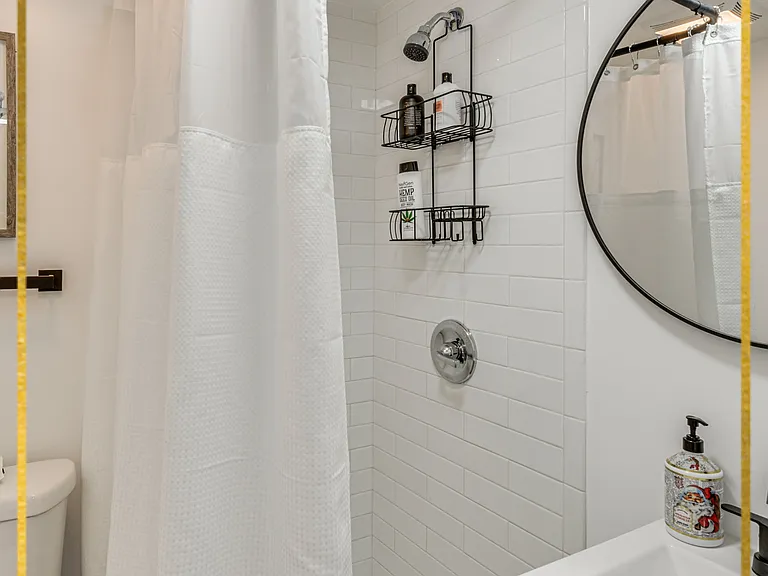18115 La Verne Dr — Photo 24