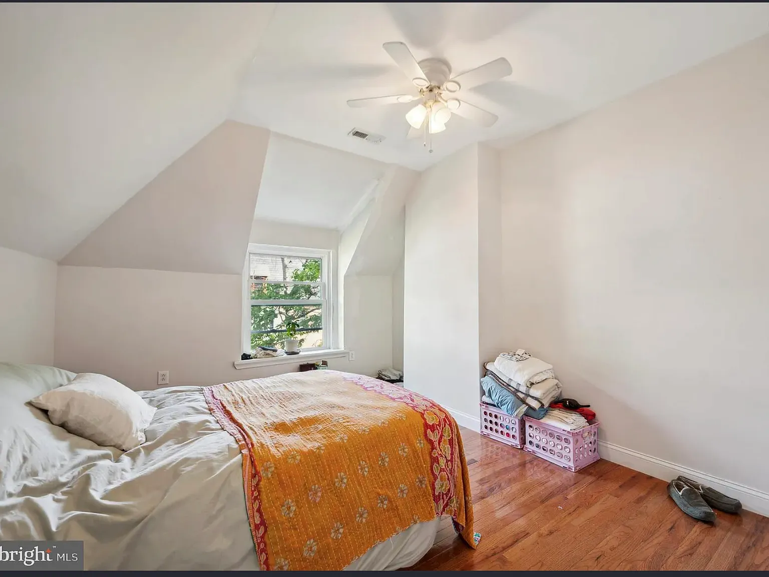 1 bed, 900 sqft, $1,475 — Photo 2