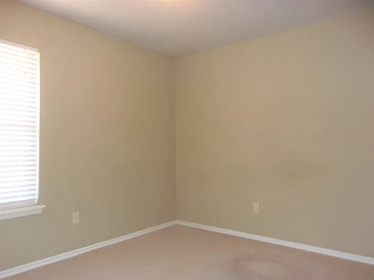 13821 Pawnee Dr — Photo 11
