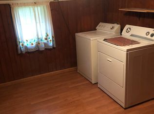 321 E Main St, North Adams, MI 49262