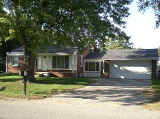 4930 Ross Dr, Waterford, MI 48328