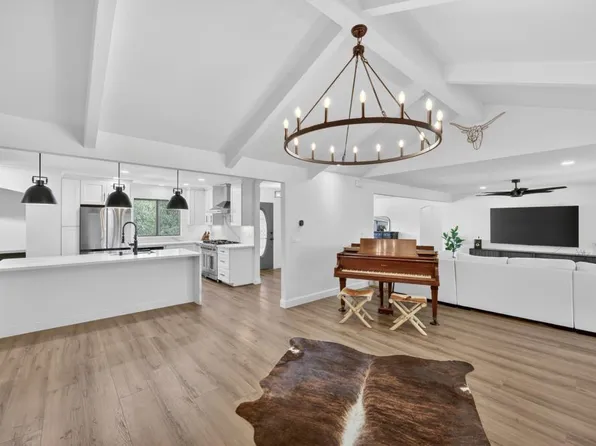 3068 Twin Oaks Rd, Cameron Park, CA 95682