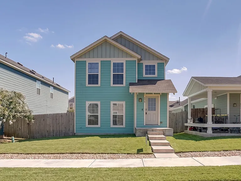 576 Ferrule Dr — Photo 1