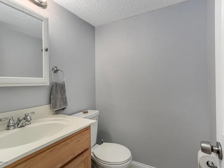 100 Fairway Park Blvd #1304 — Photo 15